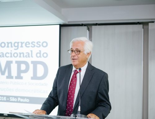 António Cluny – Brasil, a crónica de um congresso do Ministério Público Democrático